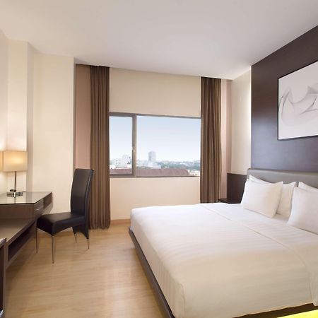 Aiho Hotel Medan Quarto foto