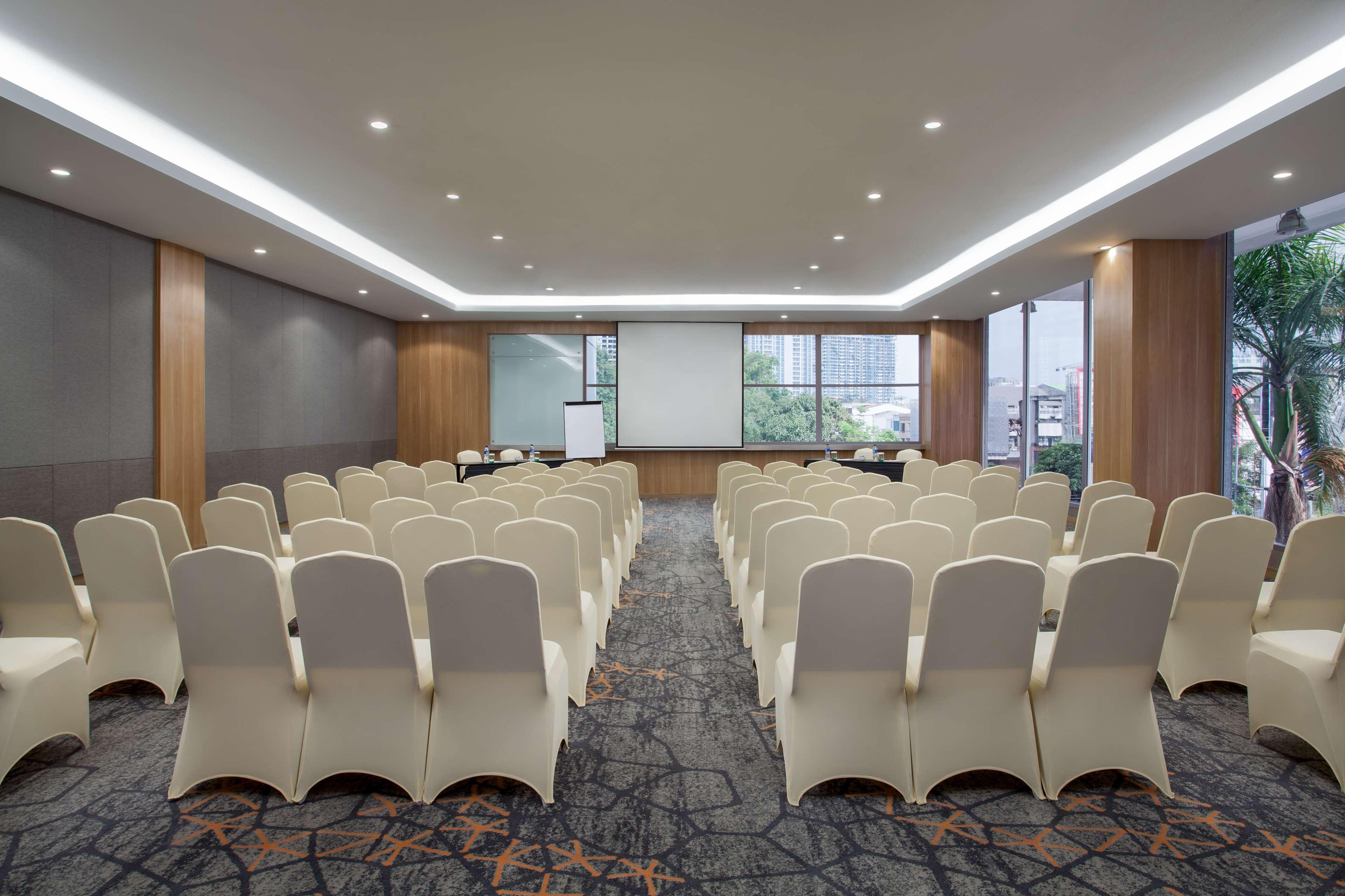 Aiho Hotel Medan Exterior foto